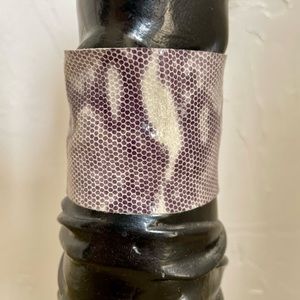 Boutique SNAKESKIN Patent LEATHER CUFF BRACELET O/S